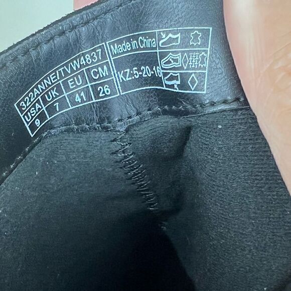 Vionic Black Anne Ortho Snake Print Leather/Suede Ankle Boots Size 9 - Picture 16 of 16